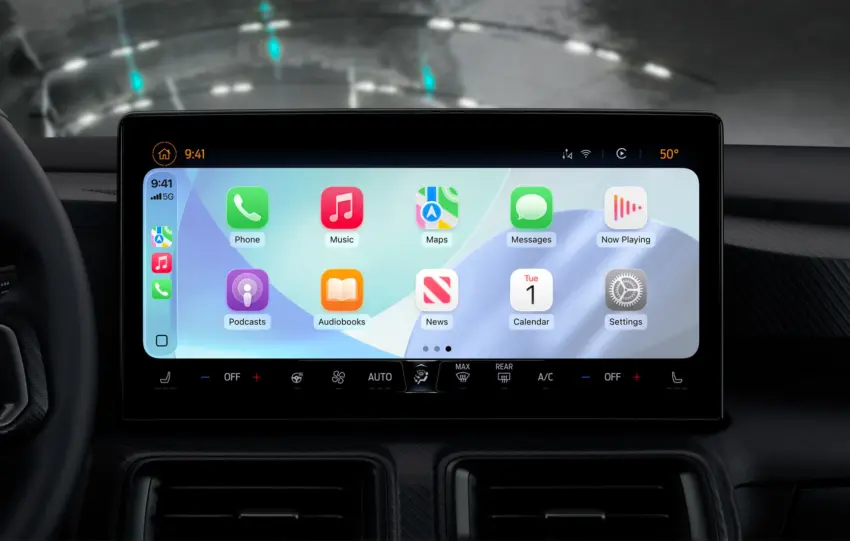 Apple CarPlay: Η επόμενη αναβάθμιση ίσως φέρει τον αγαπημένο σας AI βοηθό στη θέση του συνοδηγού