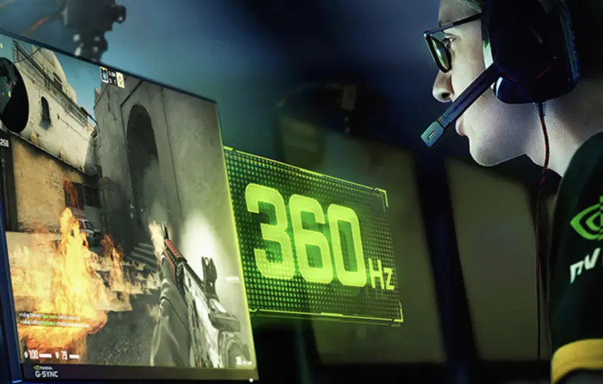 gpu Gamer σε setup PC κοιτάζει οθόνη με απαιτητικό 4K παιχνίδι