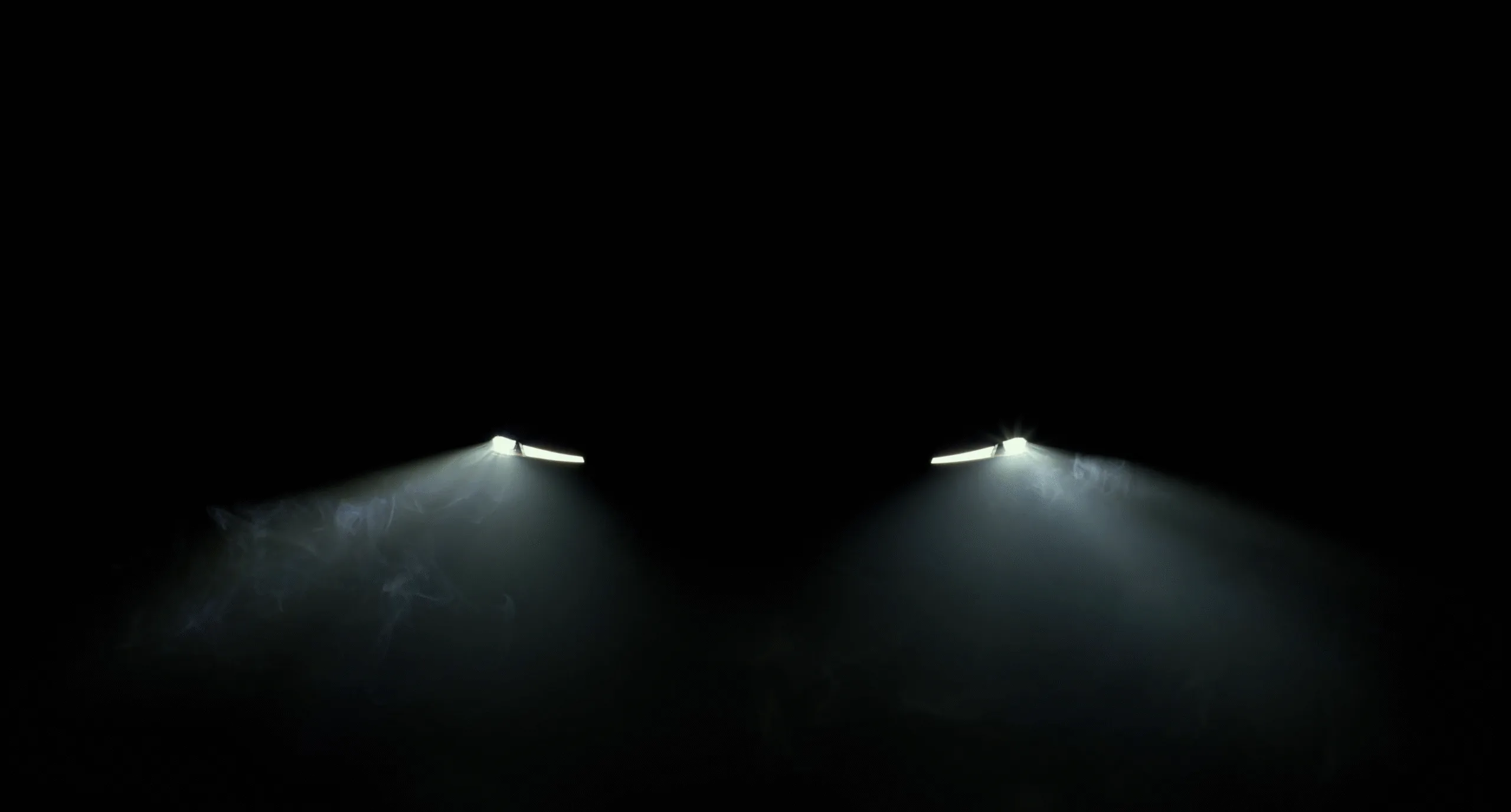 Teaser της Tesla για εκδήλωση με ημερομηνία 7 Οκτωβρίου σε φωτεινή γραμματοσειρά
