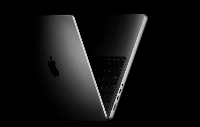 Ανακοινώθηκε το νέο MacBook Pro 14 και η Apple του δίνει «φτερά» με το M5