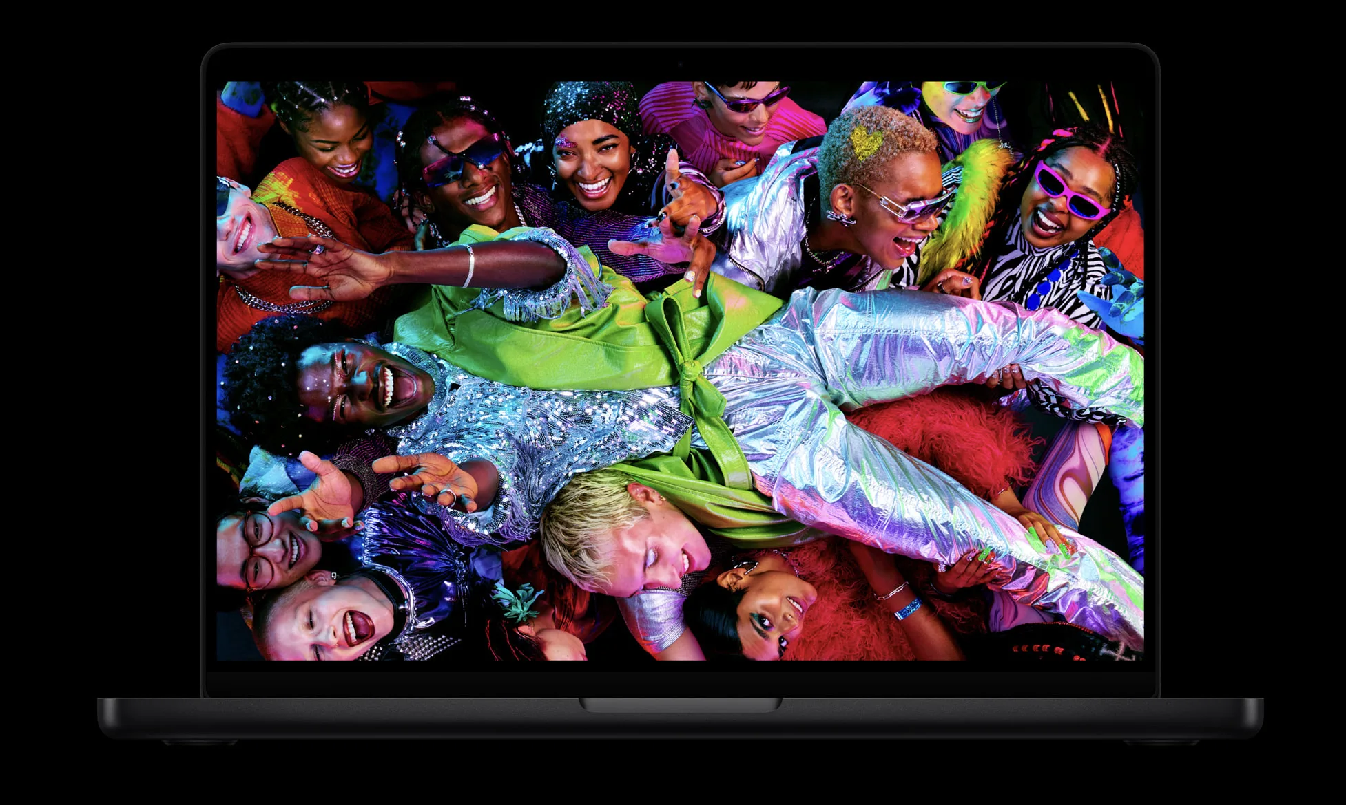 Ανακοινώθηκε το νέο MacBook Pro 14 και η Apple του δίνει «φτερά» με το M5