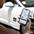 Uber Go Electric: 4.000 δολάρια επιδότηση σε οδηγούς που περνούν στην ηλεκτροκίνηση