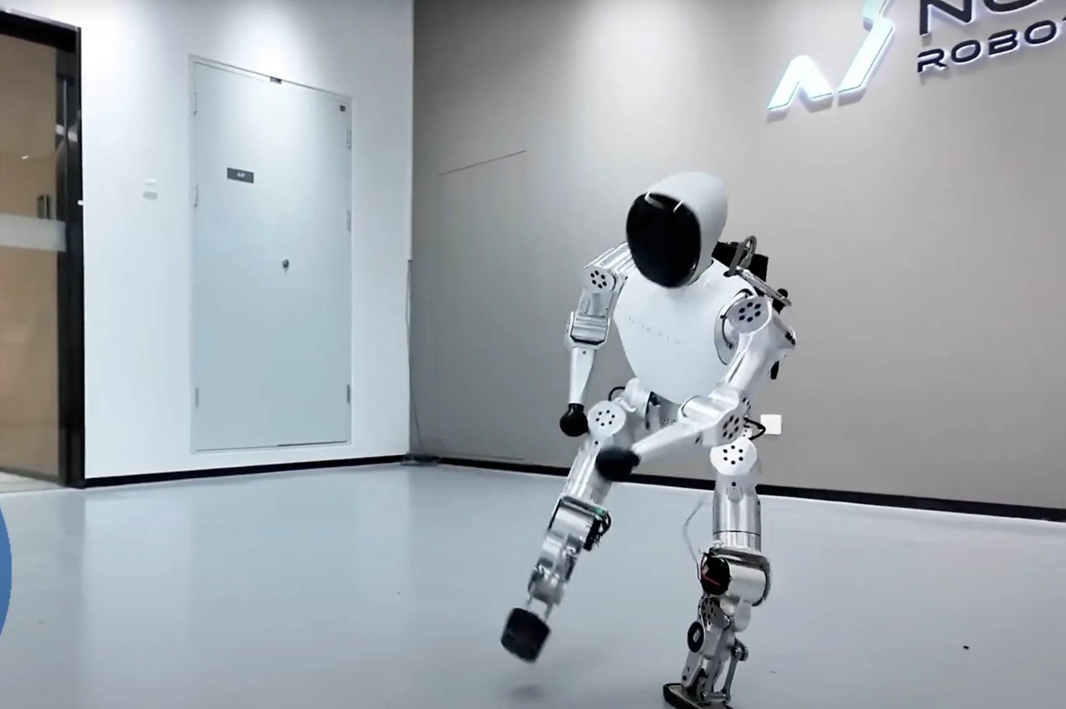 Το ρομπότ που θέλει να γίνει ο νέος βοηθός σου – και κοστίζει όσο ένα iPhone