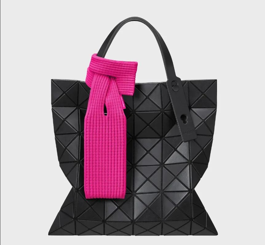 iPhone Pocket: Apple × ISSEY MIYAKE – το πιο κομψό αξεσουάρ για κάθε iPhone