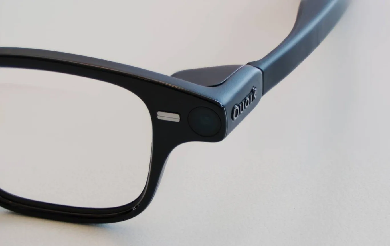 Quark AI Glasses: Η Alibaba λανσάρει τα έξυπνα γυαλιά του μέλλοντος