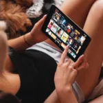 Γιατί δεν μπορούμε να ακυρώσουμε το Netflix παρά τις διαρκείς αυξήσεις τιμών