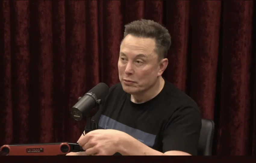 Elon Musk: Το “τρελό” project που θα ενώσει αυτοκίνηση και πτήση