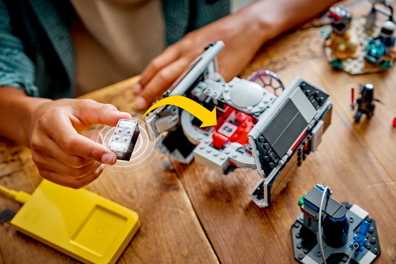 Τα «κλειδωμένα» Smart Bricks της Lego και η μπαταρία που δεν αλλάζει 4 Γιατί η Lego κλείδωσε τις λειτουργίες στα νέα σετ Star Wars