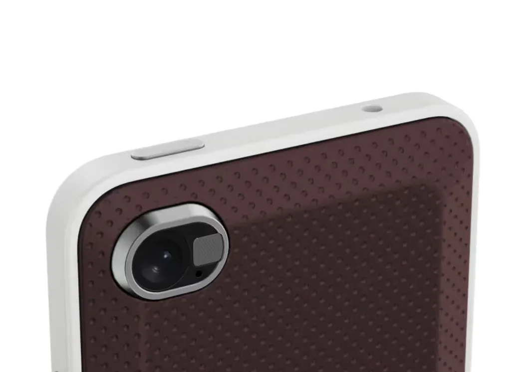 Clicks Communicator: Το smartphone που θυμίζει BlackBerry αλλά επαναπροσδιορίζει το messaging 3 Clicks Communicator: Το smartphone που θυμίζει BlackBerry αλλά επαναπροσδιορίζει το messaging