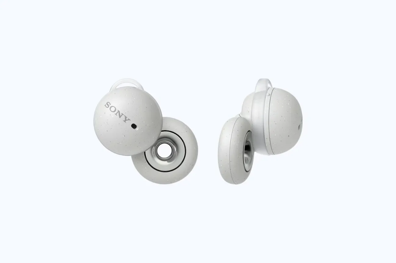 Η Sony μας βάζει σε σκέψεις με το νέο teaser "A New Form of Listening" 3 Η Sony μας βάζει σε σκέψεις με το νέο teaser "A New Form of Listening"