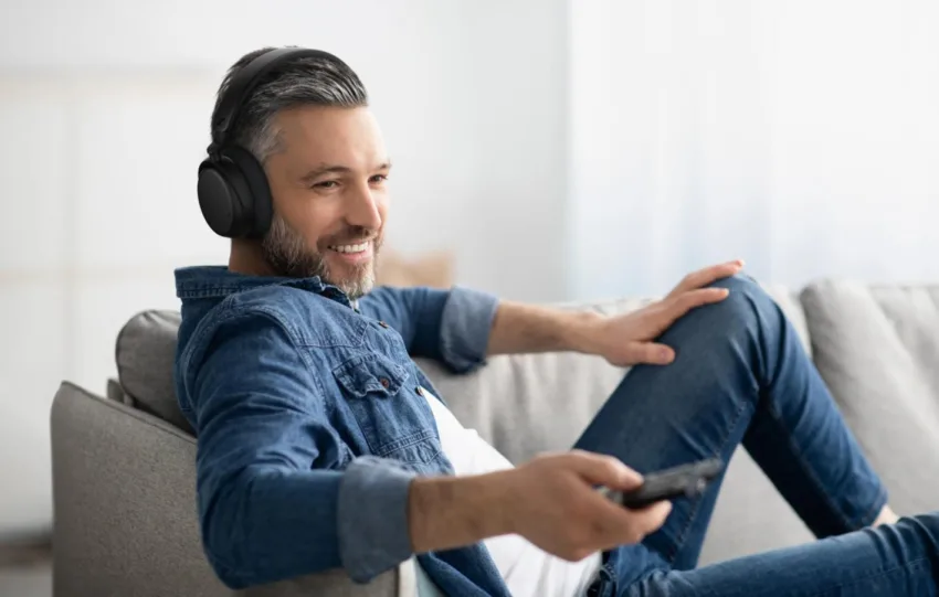 Sennheiser RS 275: Νέα ασύρματα ακουστικά TV με Auracast