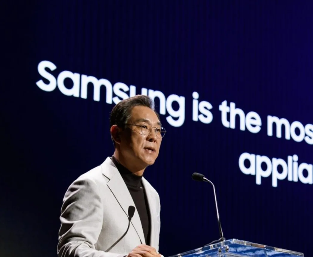 Η Samsung «πρόδωσε» τα μυστικά της: Πότε θα γίνουν τα αποκαλυπτήρια του Galaxy S26 2 Η Samsung «πρόδωσε» τα μυστικά της: Πότε θα γίνουν τα αποκαλυπτήρια του Galaxy S26