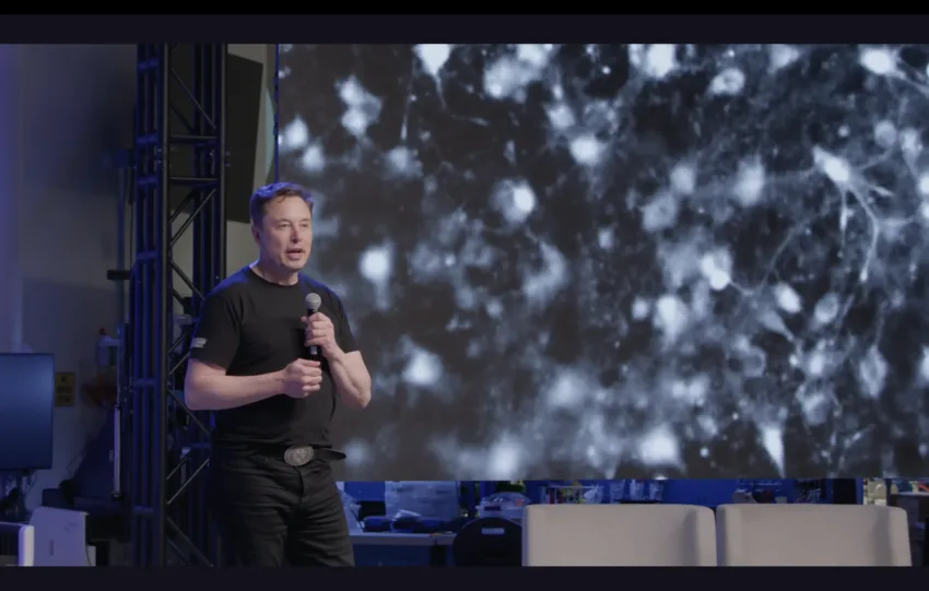 Η μεγάλη υπόσχεση του Musk: Πώς το Open Source μοντέλο θα αλλάξει (;) τη διαφάνεια στο X.