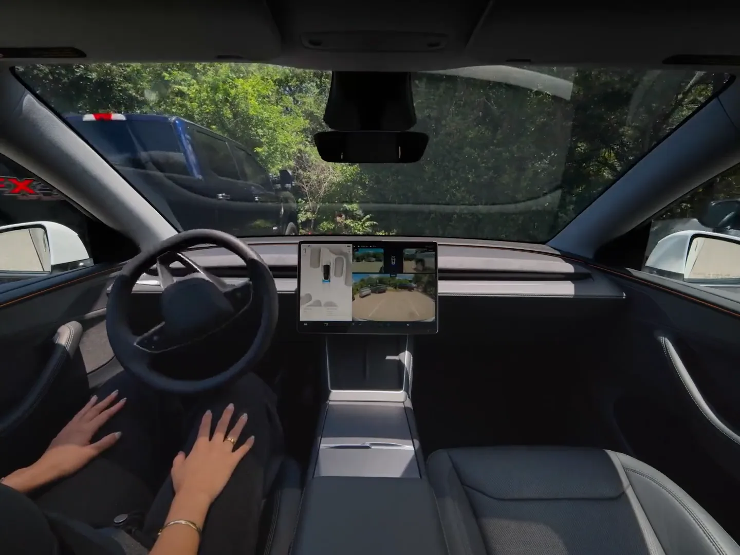 Tesla Model Y 2026: Η νέα 7θέσια έκδοση έφτασε - Τιμή αυτονομία και χαρακτηριστικά