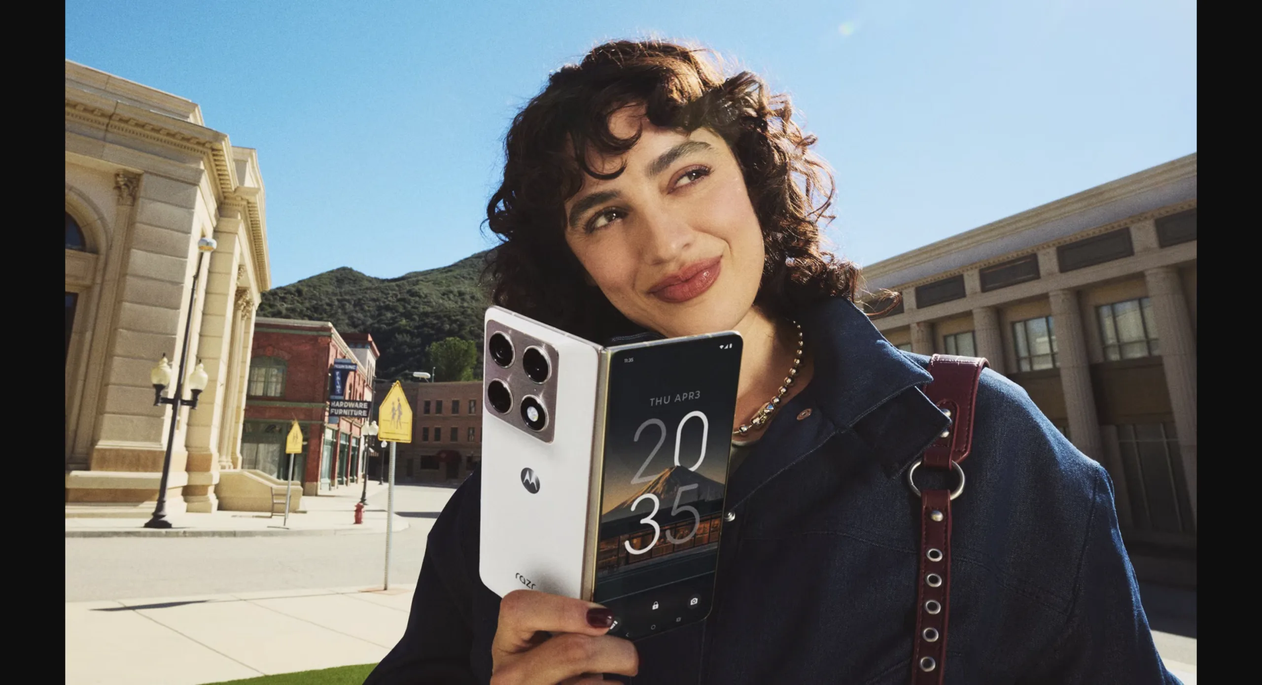 Motorola παρουσιάζει νέο foldable smartphone στην CES 2026