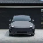 Η Tesla βγάζει SUV με τιμή που θα βάλει φωτιά στον ανταγωνισμό