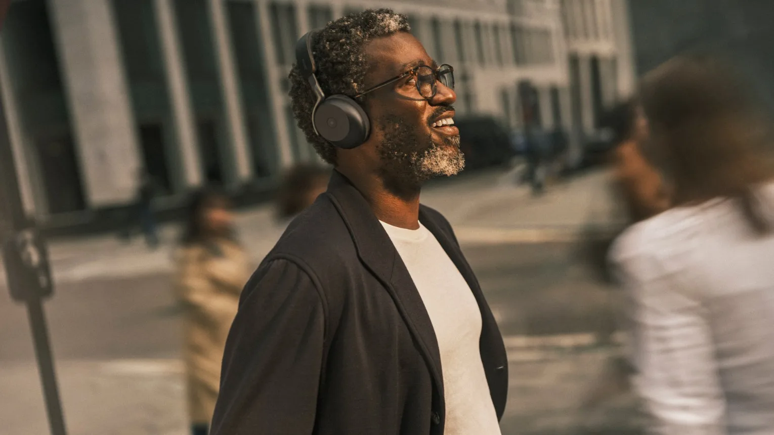 ISE 2026: Η Jabra παρουσιάζει τη νέα σειρά ακουστικών Evolve3