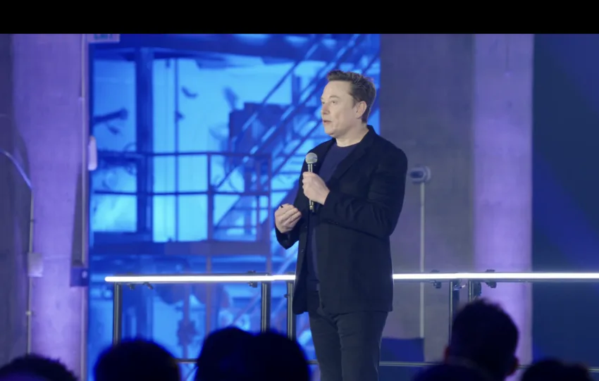 Τεκτονικές αλλαγές στην αυτοκρατορία του Elon Musk: Το μέλλον της Tesla και η ιστορική δημόσια εγγραφή της SpaceX