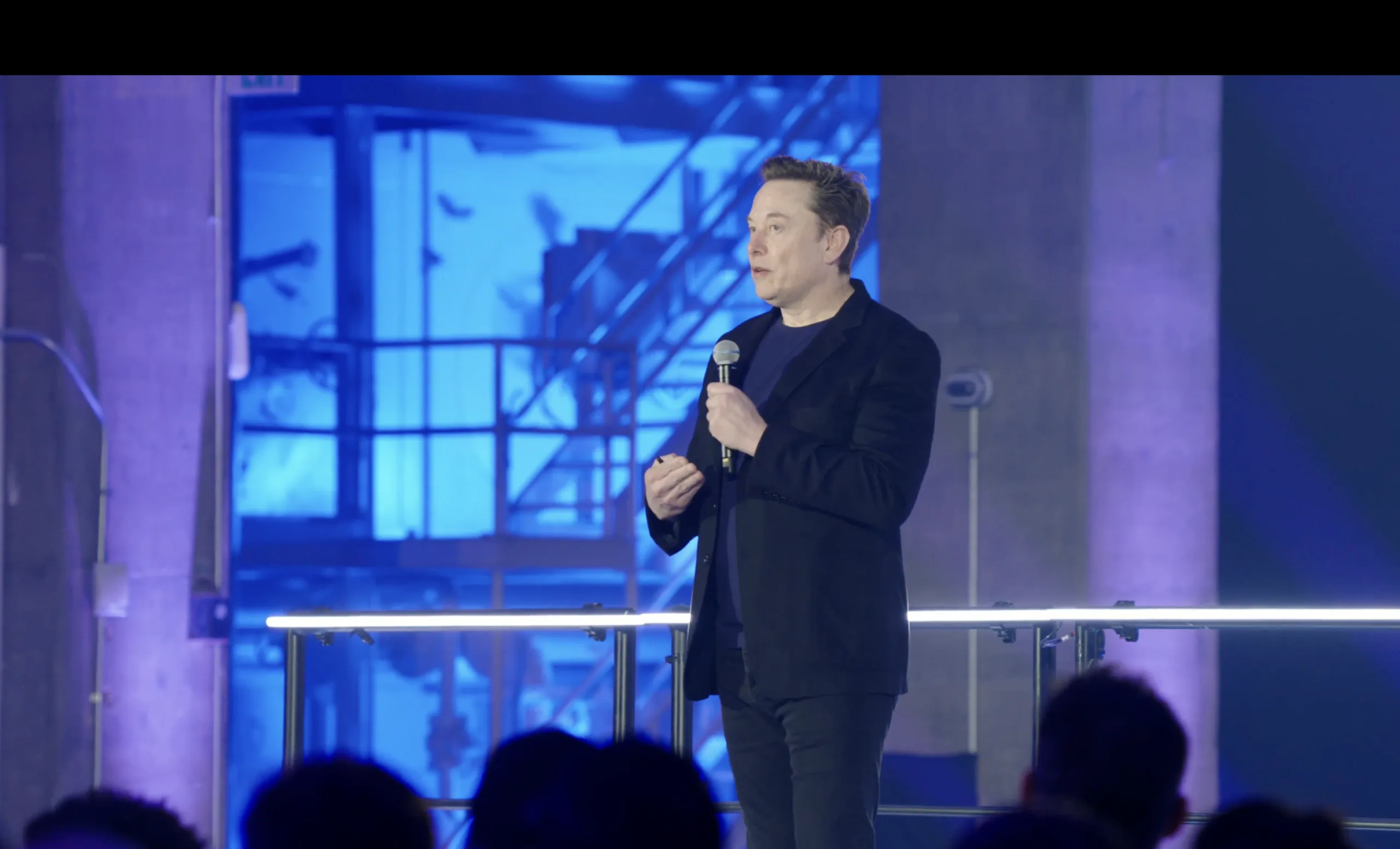 Ο Elon Musk ανακοίνωσε το TeraFab στο Austin του Τέξας.