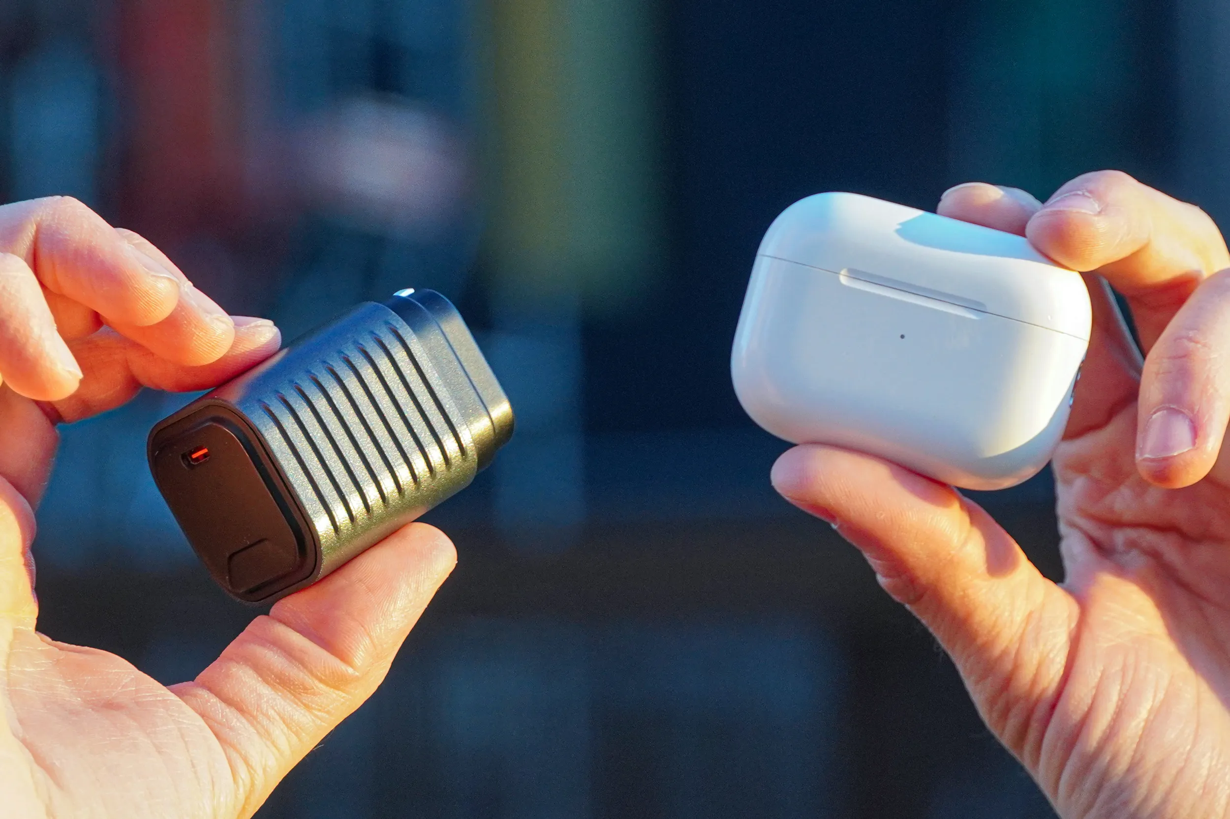 Ανακαλύψτε πώς η Rolling Square δημιούργησε τον πιο συμπαγή και ελαφρύ φορτιστή 100W