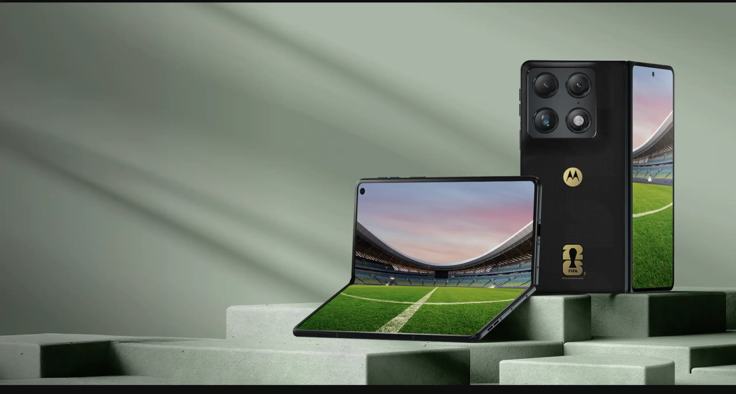 Το Motorola Razr Fold αποτελεί πλέον επίσημα το νέο, μεγάλο στοίχημα της κατασκευάστριας εταιρείας