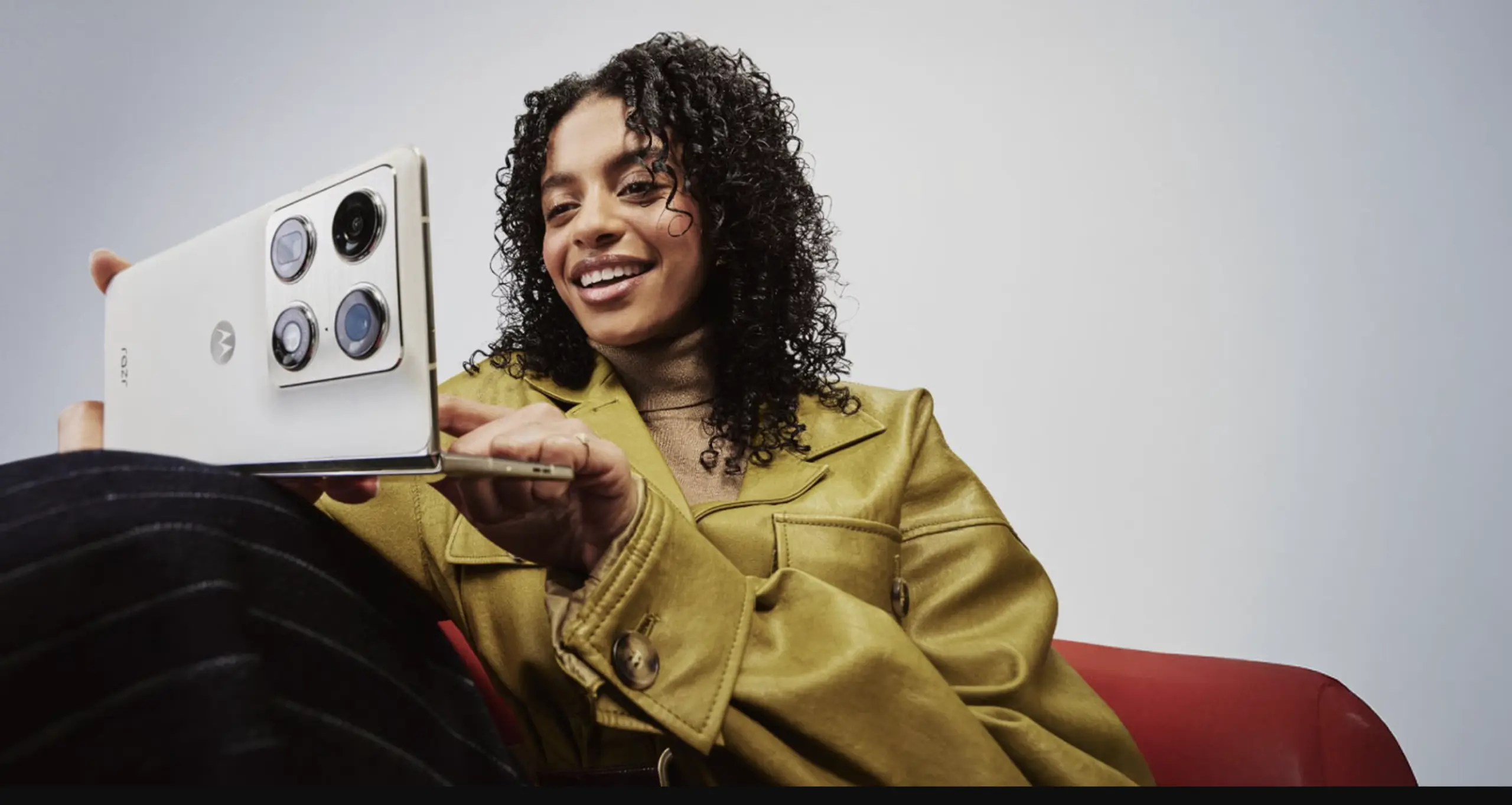 Η τιμή του νέου Motorola Razr Fold ανακοινώθηκε επίσημα