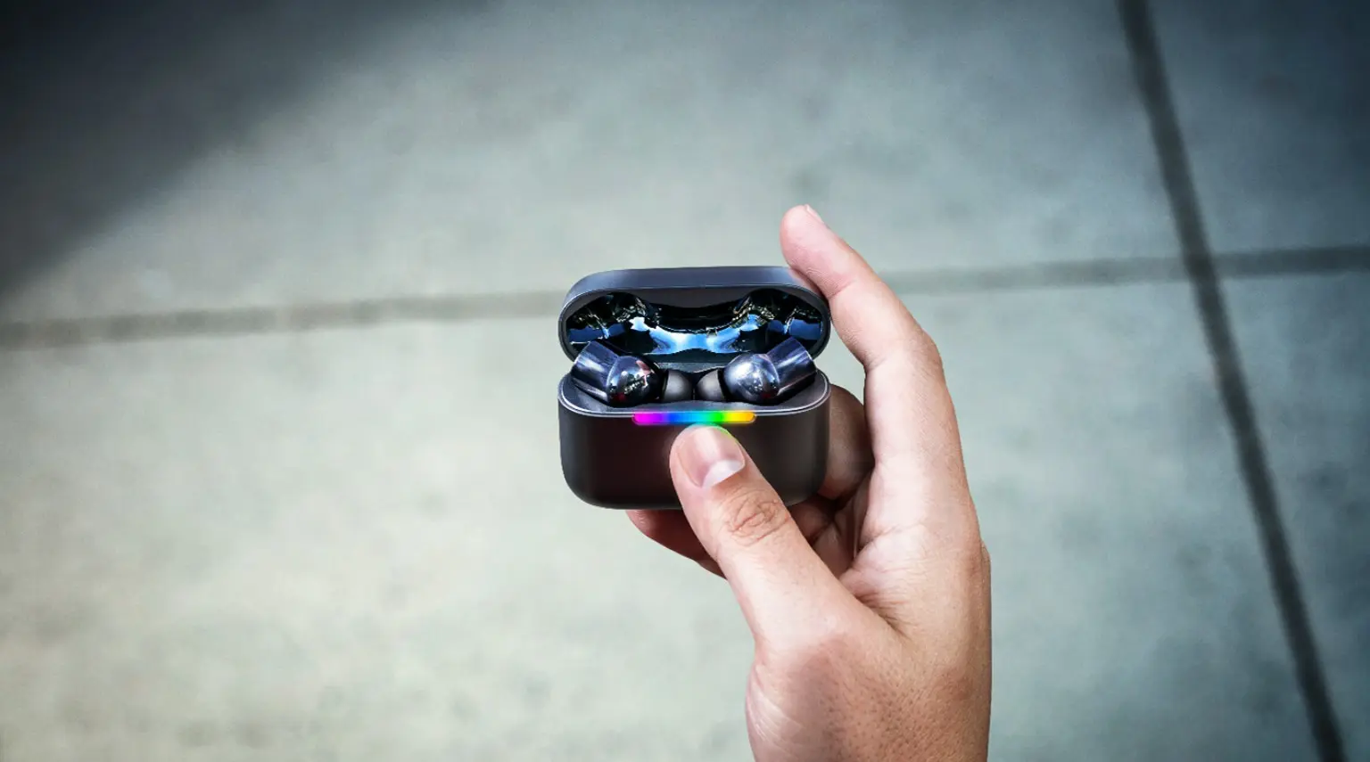 Ελευθερία κινήσεων με τα νέα earbuds Razer Hammerhead V3 HyperSpeed