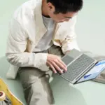 Πόσο ακριβαίνουν τα laptop και tablet της κορυφαίας σειράς Microsoft Surface