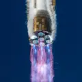 Η Blue Origin γράφει ιστορία με την πρώτη επαναχρησιμοποίηση του πυραύλου New Glenn