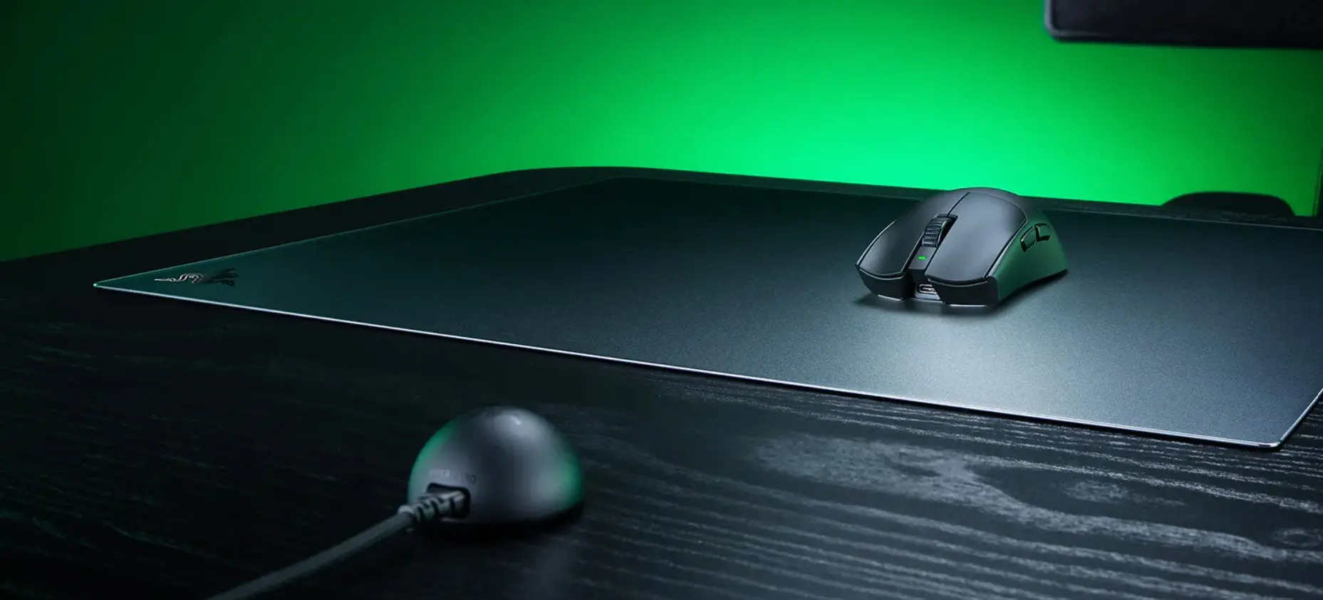 Razer Atlas Pro: Αποκαλύφθηκε το πιο λεπτό γυάλινο mouse mat στον κόσμο