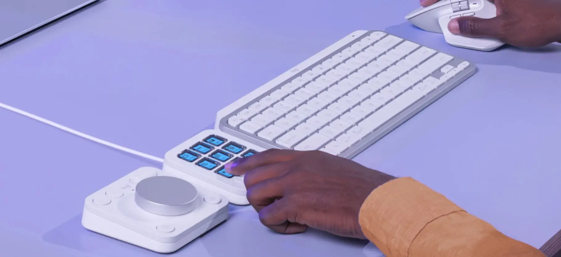 Logitech MX Creative Console: Φέρνει τις συντομεύσεις των Word, Excel και PowerPoint στα δάχτυλά σας