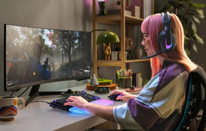 Πώς το νέο αναδιπλούμενο ποντίκι της Logitech αλλάζει τα δεδομένα στην εργασία εν κινήσει