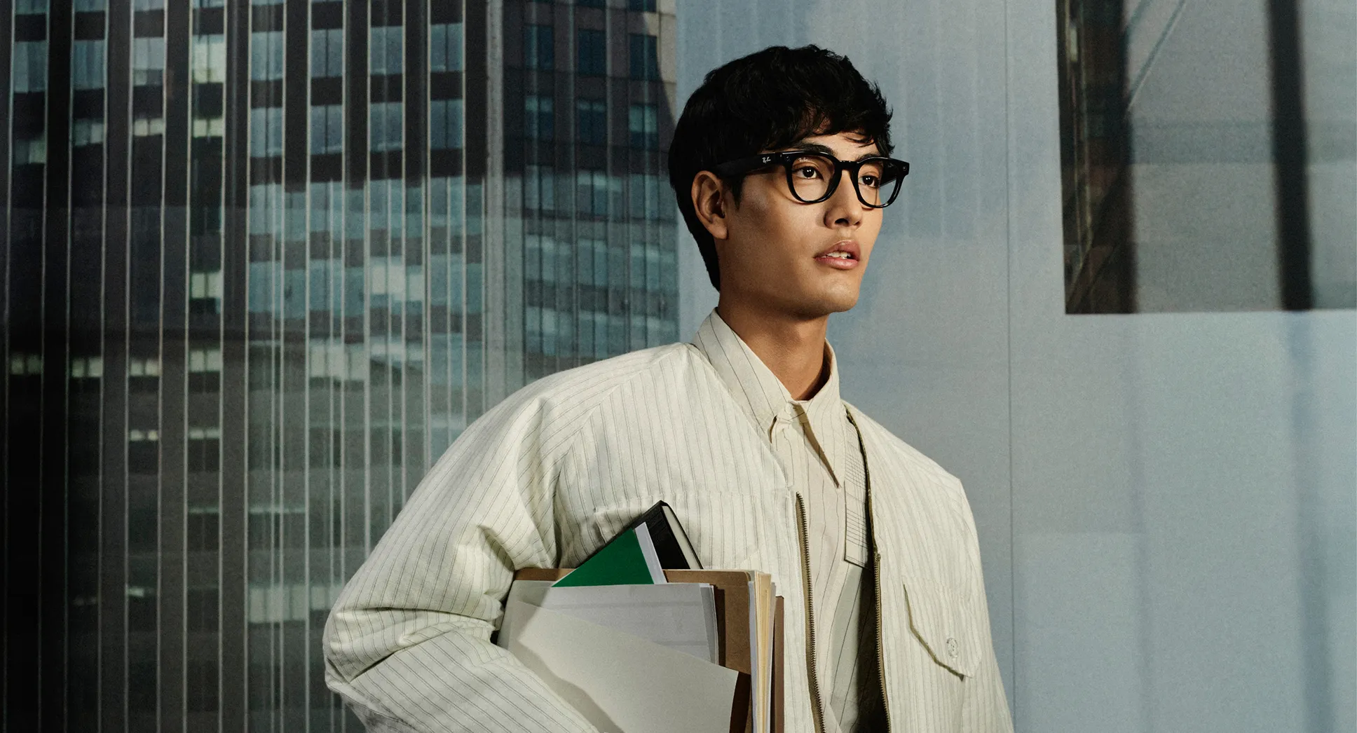 Η Meta αποκαλύπτει τα νέα Blayzer και Scriber με εστίαση στους χρήστες γυαλιών οράσεως