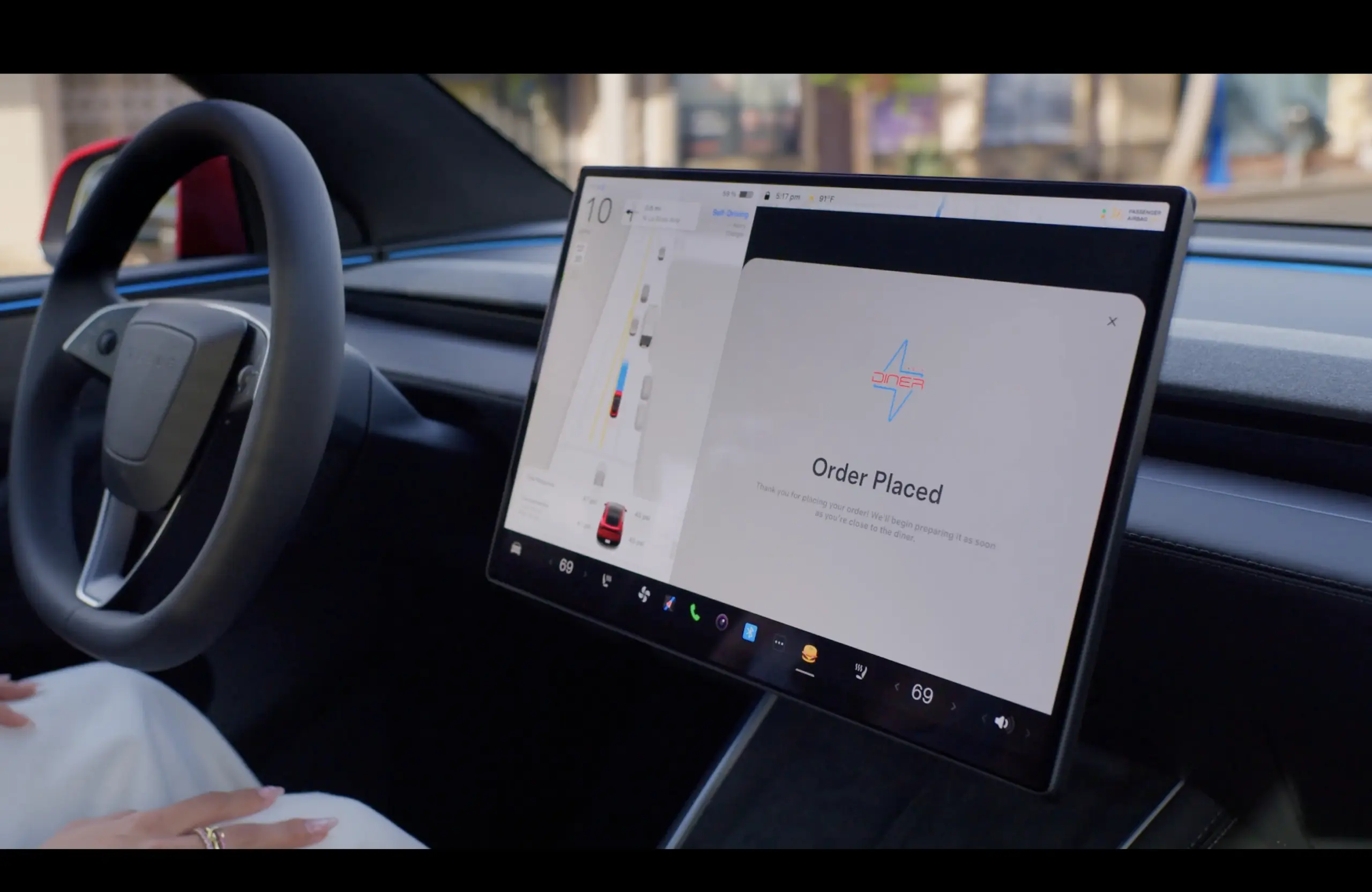 Η εαρινή ενημέρωση 2026.14 της Tesla εισάγει το "Hey Grok" και νέο μενού FSD