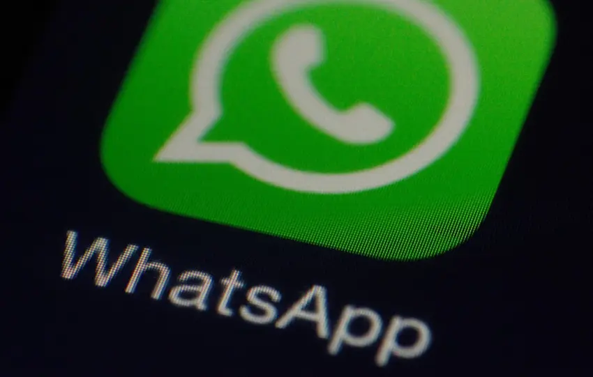 Νέα λειτουργία After Reading: Το WhatsApp σβήνει τα μηνύματα μόνο αφού διαβαστούν