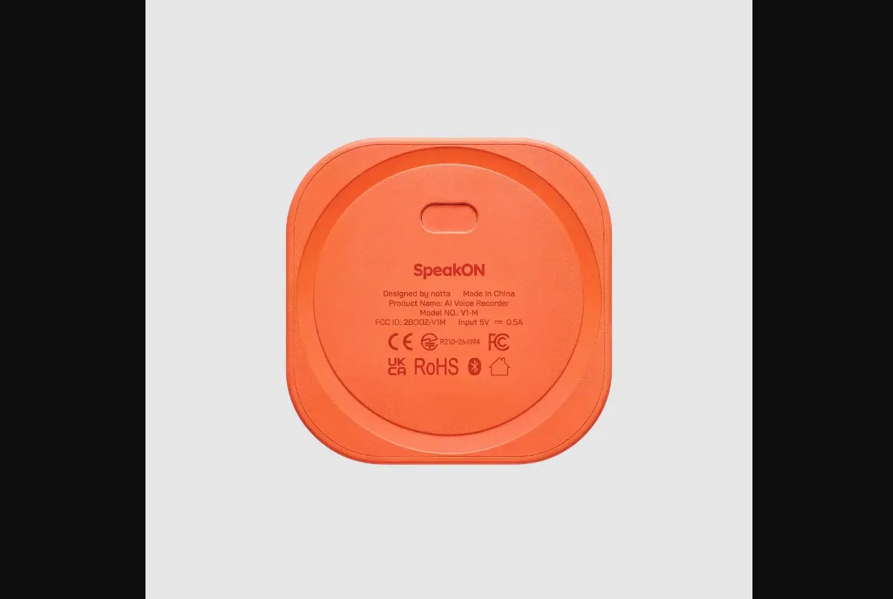 SpeakON: Η νέα MagSafe AI συσκευή για το iPhone με μετατρέπει την φωνή σε κείμενο