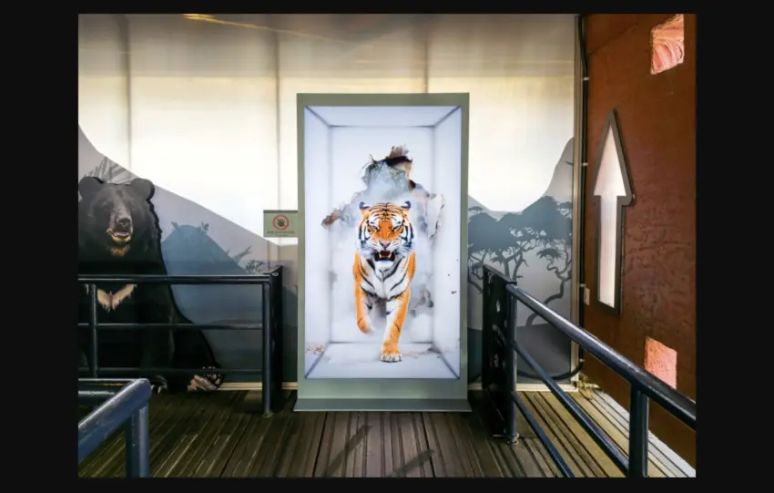 Χωρίς γυαλιά 3D: Το Spatial Signage της Samsung δημιουργεί την απόλυτη οπτική ψευδαίσθηση