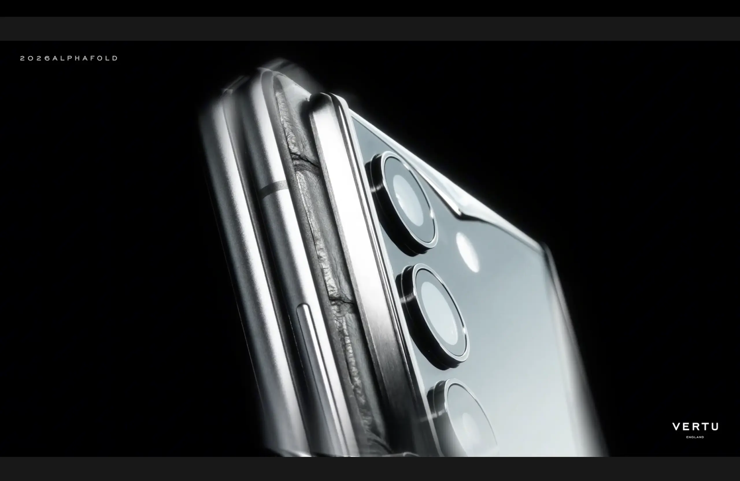 Vertu Alphafold: Το πολυτελές αναδιπλούμενο κινητό με τεχνητή νοημοσύνη
