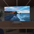 Η Sony αλλάζει τα δεδομένα στα meeting rooms με τη νέα οθόνη 135 ιντσών