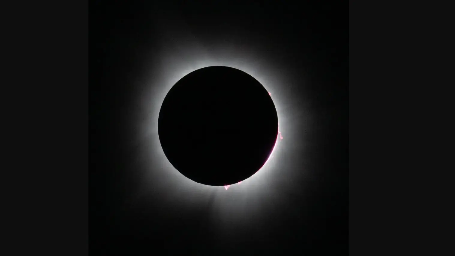 Η NASA θα μεταδώσει ζωντανά την πρώτη ολική έκλειψη Ηλίου στην Ευρώπη μετά από 27 χρόνια 3 Η NASA θα μεταδώσει ζωντανά την πρώτη ολική έκλειψη Ηλίου στην Ευρώπη μετά από 27 χρόνια