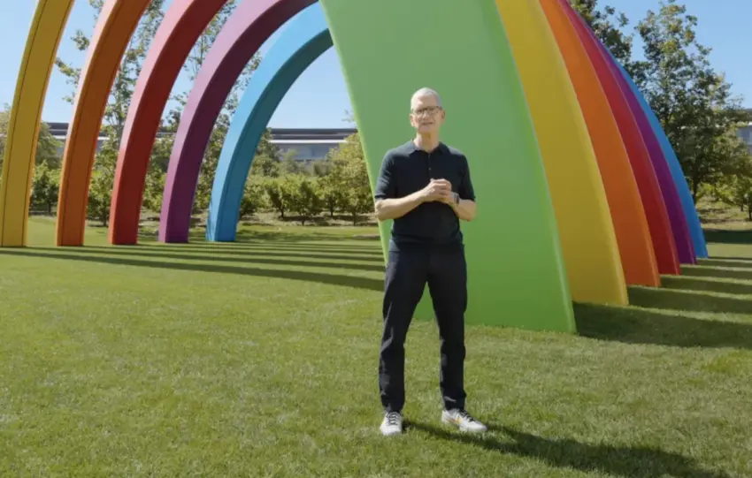 Τέλος εποχής στην Apple: Το τελευταίο μήνυμα του Tim Cook στους εργαζομένους