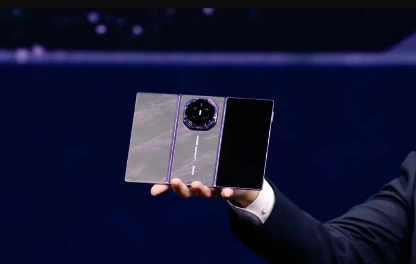 Παρουσιάστηκε το Huawei Mate XT 2: Χαρακτηριστικά, τιμές και οθόνη 10,2 ιντσών