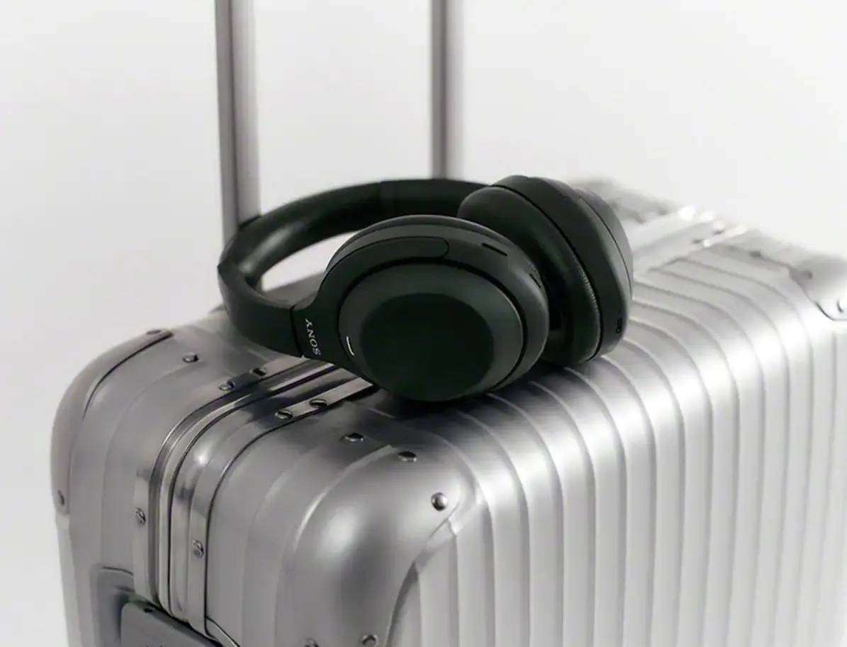 Το Sony WH-1000XM4C φέρνει Bluetooth 6 και ανανεωμένο ήχο
