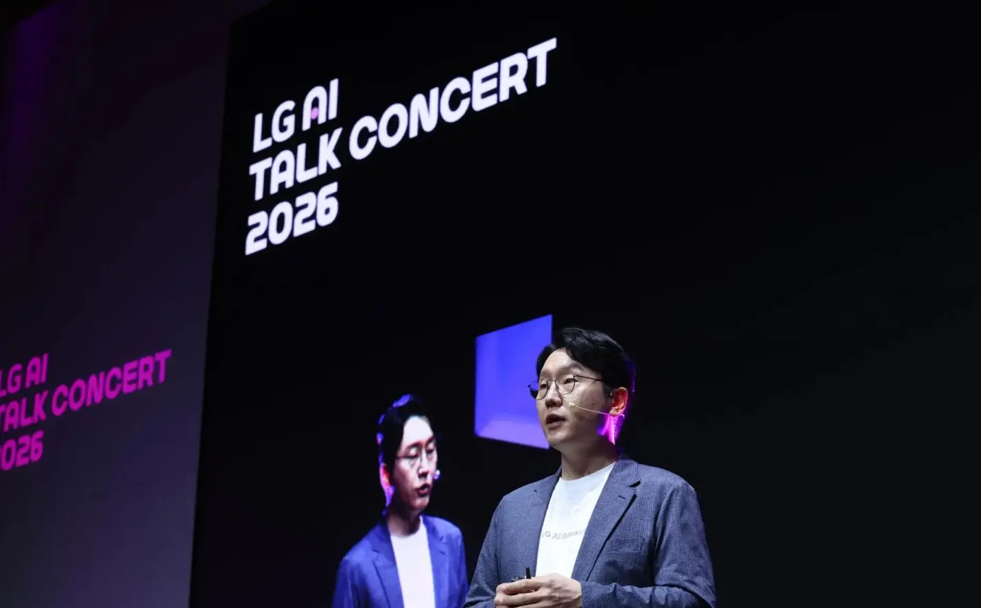 Η AI της LG βρήκε νέο συστατικό για την τριχόπτωση ανάμεσα σε 420.000 μόρια 5 Η AI της LG βρήκε νέο συστατικό για την τριχόπτωση ανάμεσα σε 420.000 μόρια