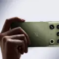 Η Motorola επιστρέφει δυνατά στην κορυφή των Android με το Signature 27