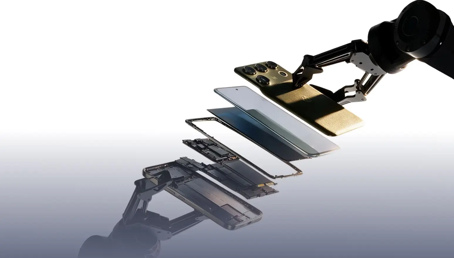 Η Motorola επιστρέφει δυνατά στην κορυφή των Android με το Signature 27 2 Η Motorola επιστρέφει δυνατά στην κορυφή των Android με το Signature 27