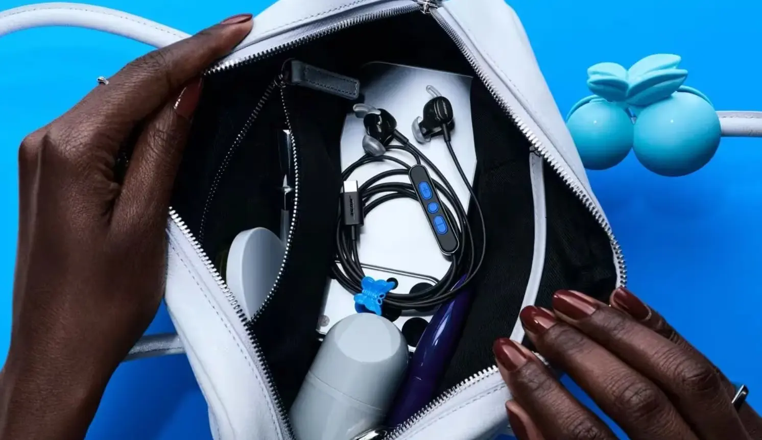 Η Bose επαναφέρει τα ενσύρματα earbuds 1 Η Bose επαναφέρει τα ενσύρματα earbuds