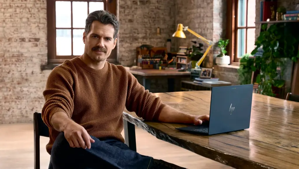 Η πιο γοητευτική πλευρά του Googlebook λέγεται Henry Cavill