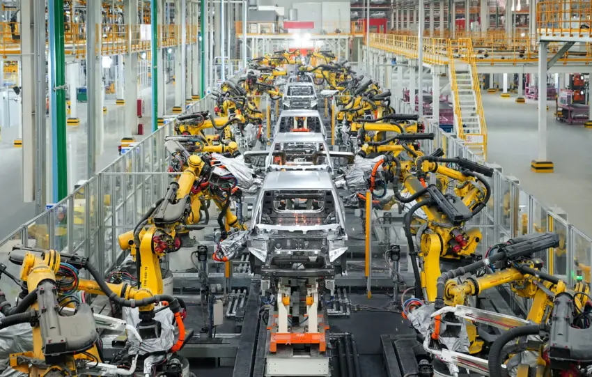Η BYD φέρνει solid-state μπαταρία στον δρόμο το 2027 - Τι αλλάζει στα ηλεκτρικά αυτοκίνητα