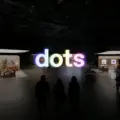 To νέο ChatGPT είναι γεγονός και από chat γίνεται Dots